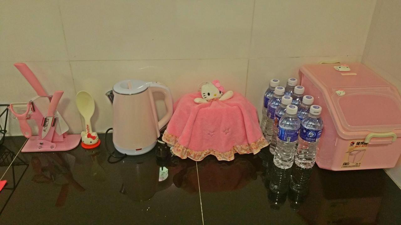 Hello Kitty Signature Suite Сандакан Экстерьер фото